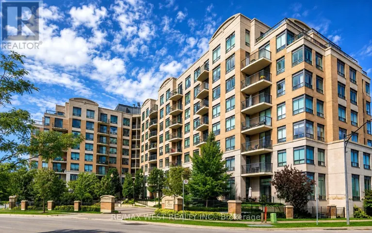 707 - 16 DALLIMORE CIRCLE, Toronto (Banbury-Don Mills), Ontario M3C4C4