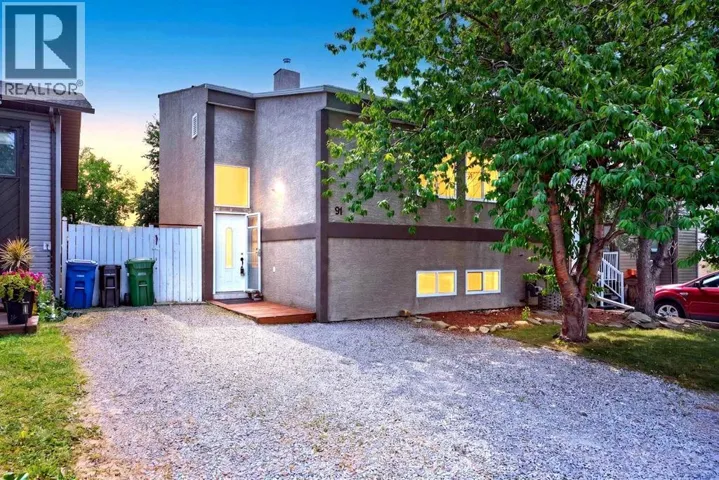 91 Emberdale Way SE, Airdrie, Alberta T4B1Y7