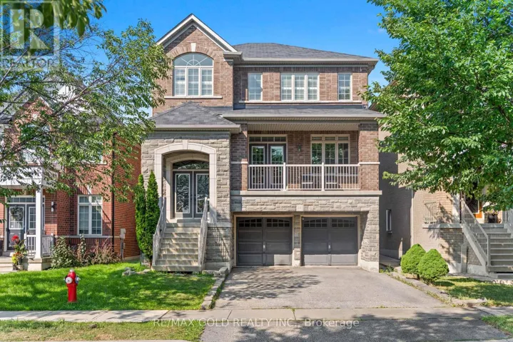 11 CLEARFIELD DRIVE, Brampton (Bram East), Ontario L6P3L3
