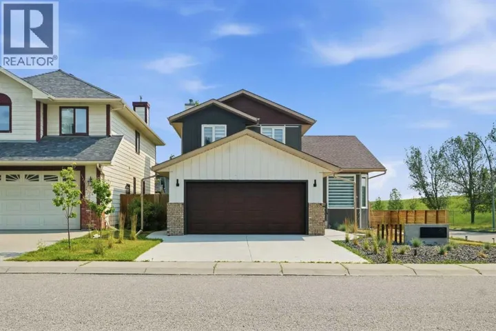 42 Sunvista Crescent SE, Calgary, Alberta T2X3G2