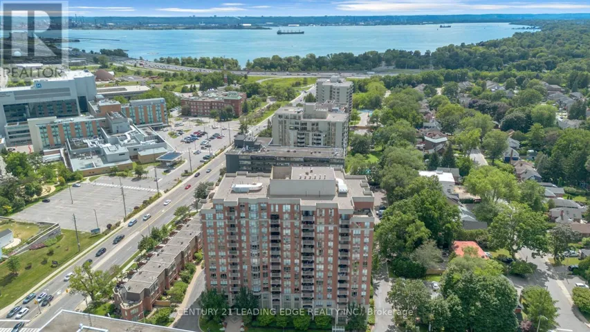 403 - 442 MAPLE AVE AVENUE, Burlington (Brant), Ontario L7S2L7