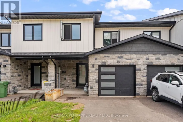 41 NORTHBROOK ROAD, Petawawa, Ontario K8H3N5