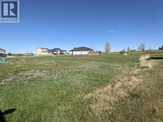 1502 Whispering Drive, Vulcan, Alberta T0L2B0