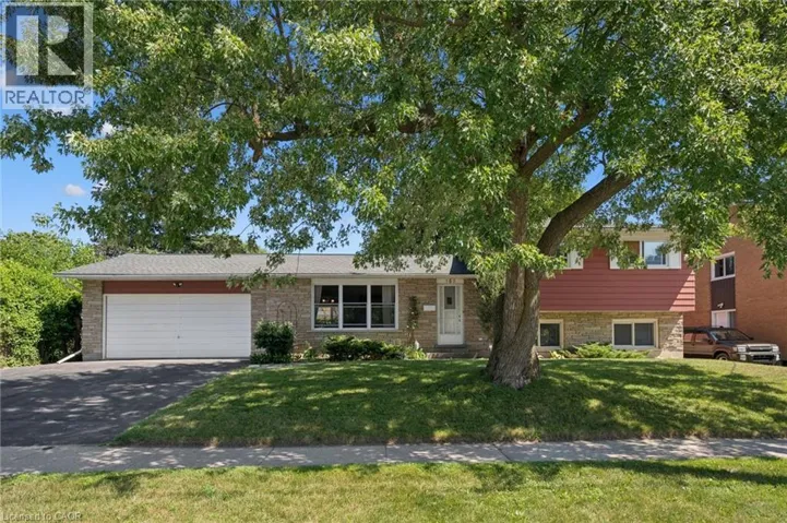 153 FOURTH Avenue, Kitchener, Ontario N2C1P3