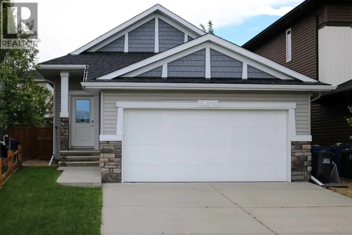 137 Willow Park Park, Cochrane, Alberta T4C2N3