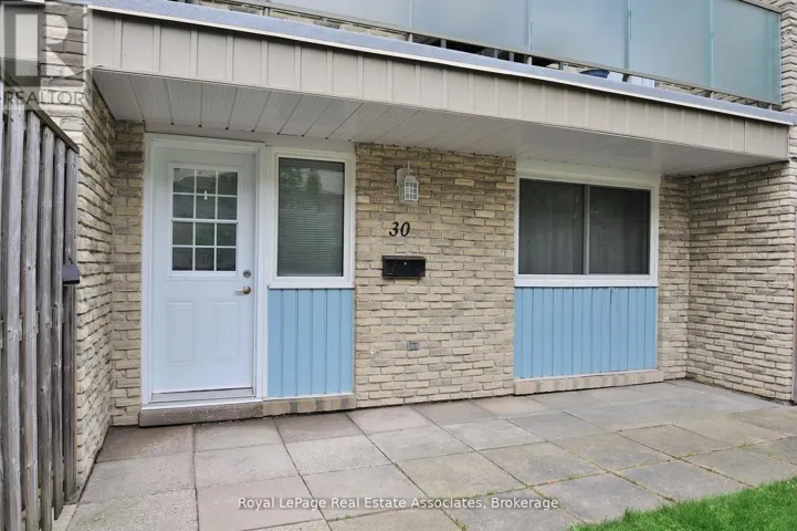 30 - 35 BRECKENRIDGE DRIVE, Kitchener, Ontario N2B3H5