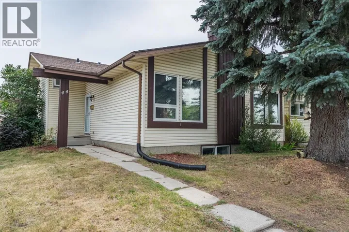 44 Templehill Drive NE, Calgary, Alberta T1Y4C3