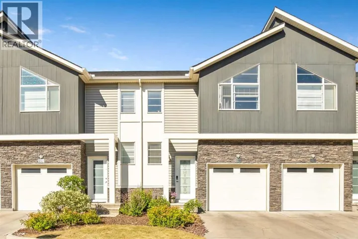 554 Redstone View NE, Calgary, Alberta T3N0M9