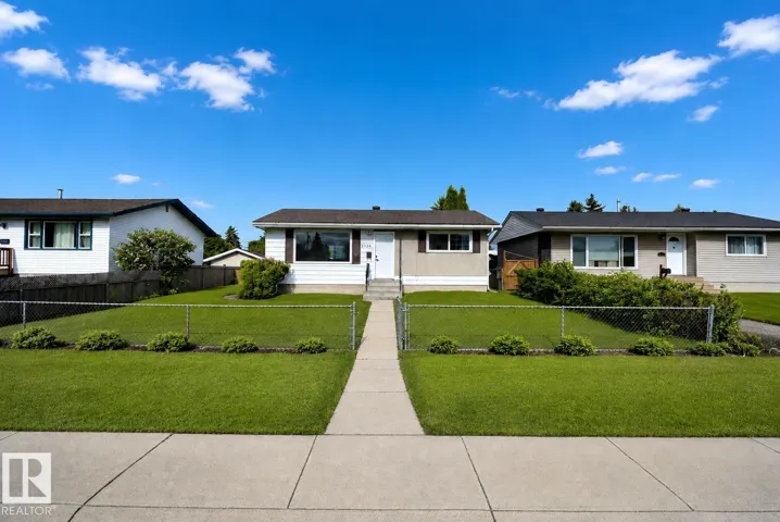 12936 132 ST NW, Edmonton, Alberta T5L1R3