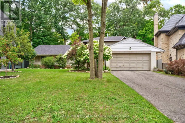 89 VALECREST DRIVE, Toronto (Edenbridge-Humber Valley), Ontario M9A4P5