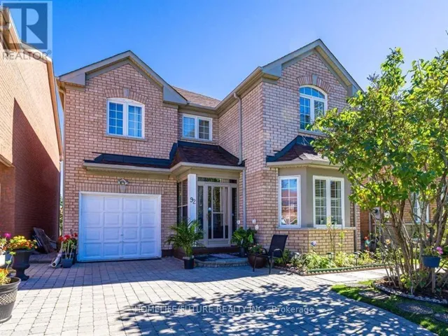 MAIN & 2ND - 92 KNOTWOOD CRESCENT, Toronto (Rouge), Ontario M1X1Y8