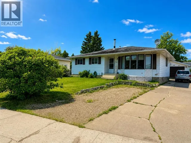 5746 9 Avenue, Edson, Alberta T7E1J3