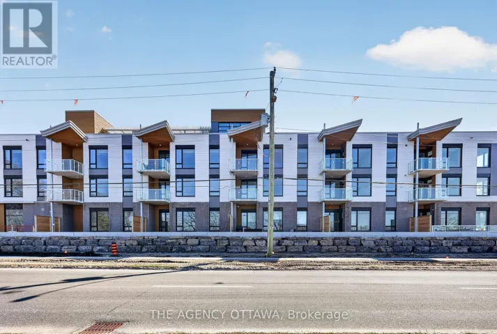 303 - 3085 RIVERSIDE DRIVE, Ottawa, Ontario K1V9R2