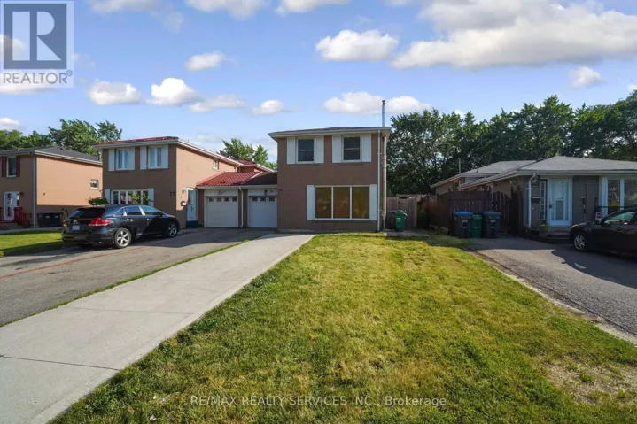 79 CLOVERDALE DRIVE, Brampton (Avondale), Ontario L6T2T5