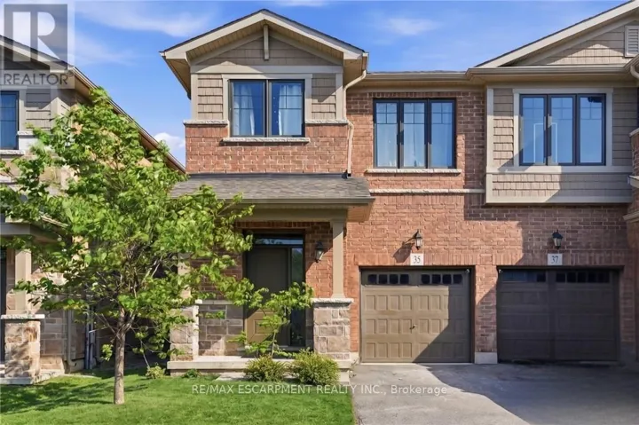 35 PELICAN LANE, Hamilton (Vincent), Ontario L8K0A4