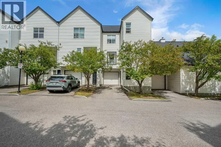 13, 200 Hidden Hills Terrace NW, Calgary, Alberta T3A6E8