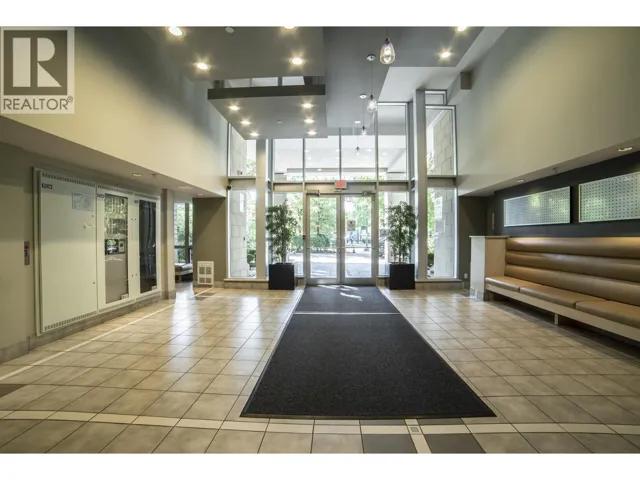 21F 3663 CROWLEY DRIVE, Vancouver, British Columbia V5R6H4