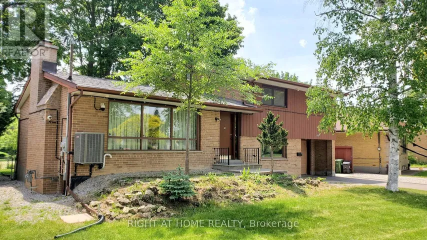 1 - 169 YORKVIEW DRIVE, Toronto (Willowdale West), Ontario M2R1K2