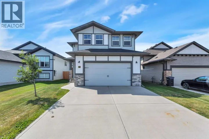 22 Bardwell Way Way N, Sylvan Lake, Alberta T4S0M8