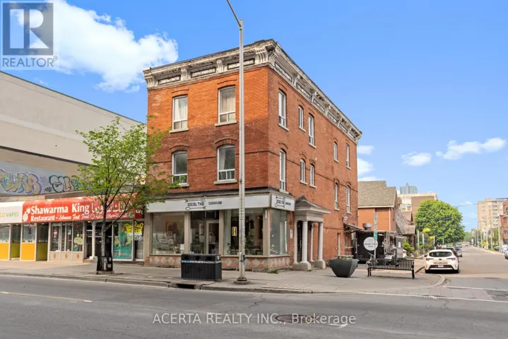 399 BANK STREET, Ottawa, Ontario K2P1Y3