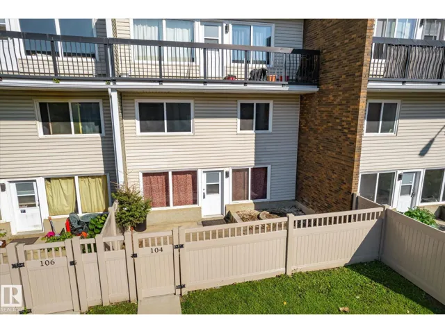 #104 7805 159 ST NW, Edmonton, Alberta T5R2E1