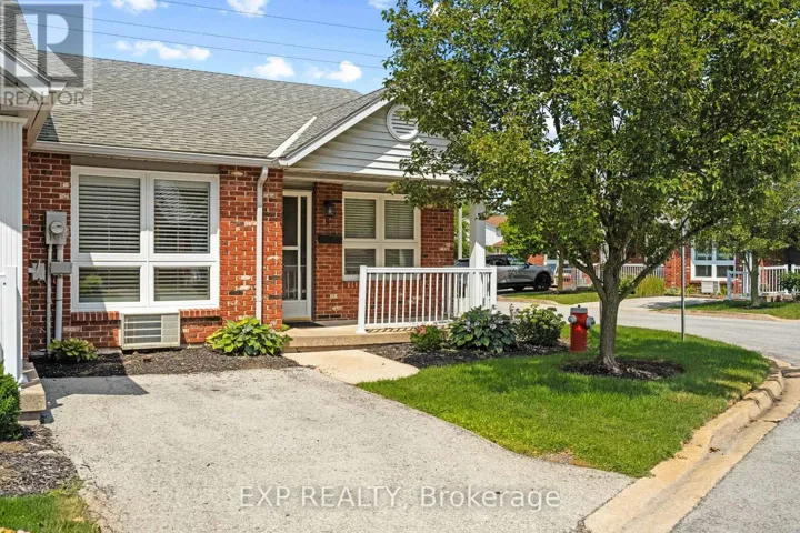 5 - 226 VANSICKLE ROAD, St. Catharines (Rykert/Vansickle), Ontario L2S2S7