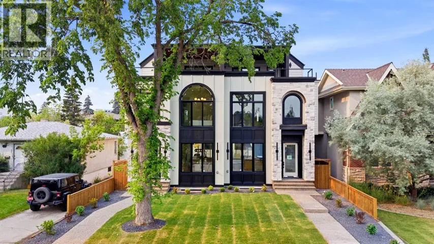 2718 3 Avenue NW, Calgary, Alberta T2N0L7