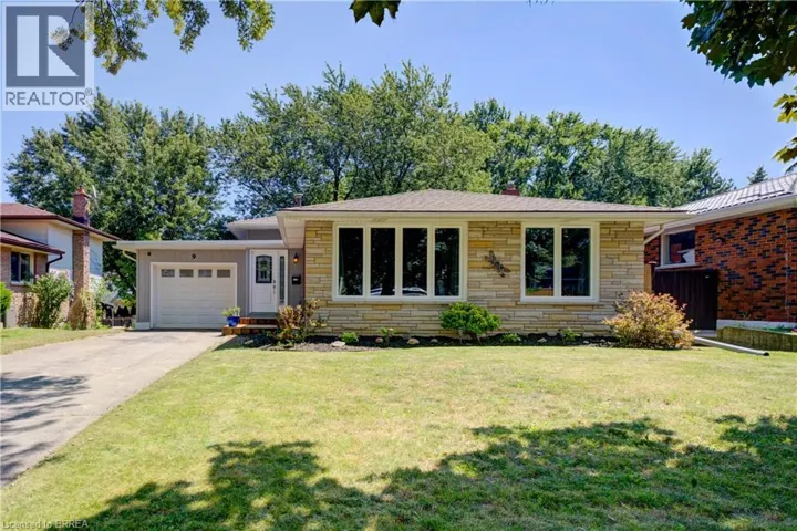 9 WINDING Way, Brantford, Ontario N3R3S1