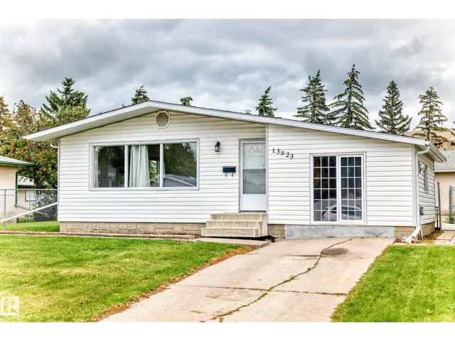13923 70 ST NW, Edmonton, Alberta T5C0L1
