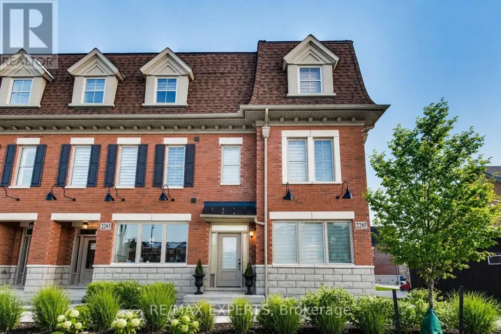 2285 MAJOR MACKENZIE DRIVE W, Vaughan (Maple), Ontario L6A5A8
