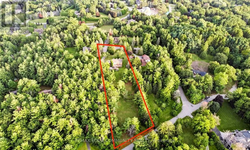 243 RIDGE ROAD, Aurora (Aurora Estates), Ontario L4G0M3