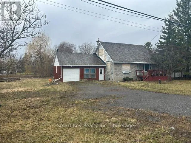 1696 RIVER ROAD, Ottawa, Ontario K4M1B4