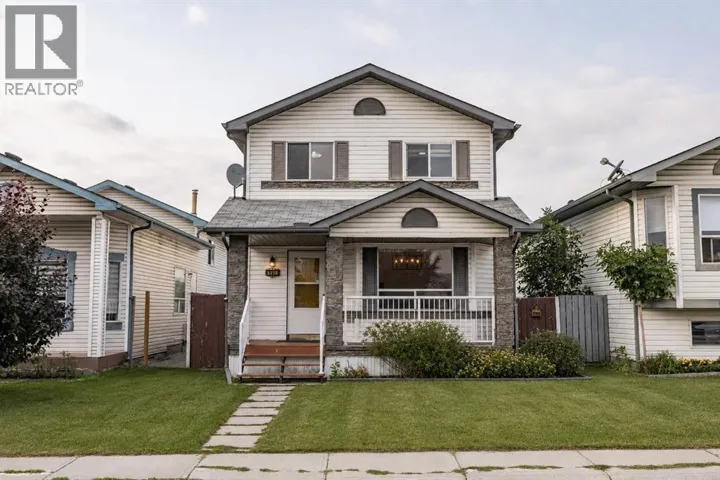 133 Applemead Close SE Close, Calgary, Alberta T2A7S7