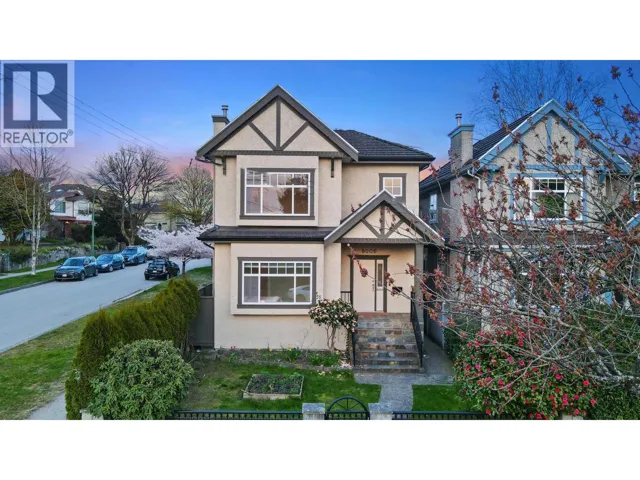 2F 8006 CARTIER STREET, Vancouver, British Columbia V6P4T5
