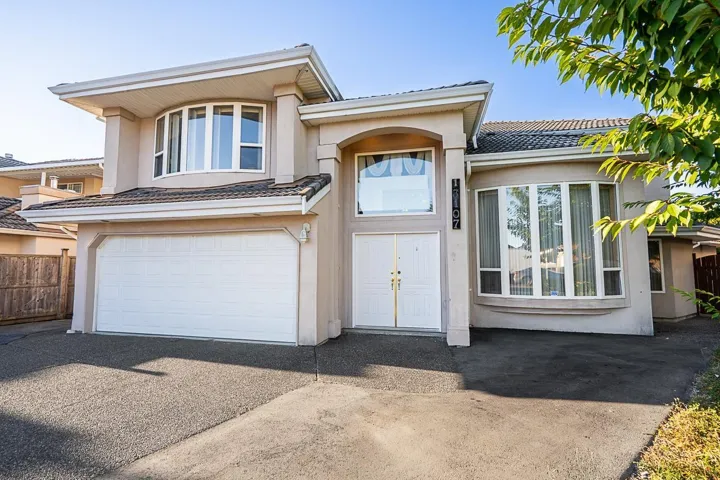 13107 74 AVENUE, Surrey, British Columbia V3W1C3