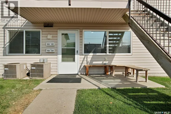 103 120 C AVENUE N, Saskatoon, Saskatchewan S7L7M3