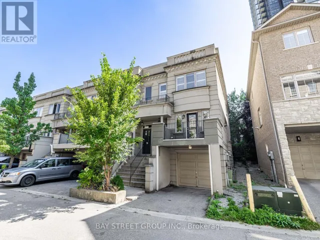 35 WILLIAM POOLE WAY, Toronto (Willowdale East), Ontario M2N7A6