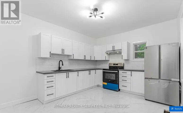 439 FERGUSON AVENUE N, Hamilton (North End), Ontario L8L4Z1