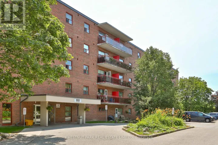 512 - 900 GLEN STREET, Oshawa (Lakeview), Ontario L1J5Z4