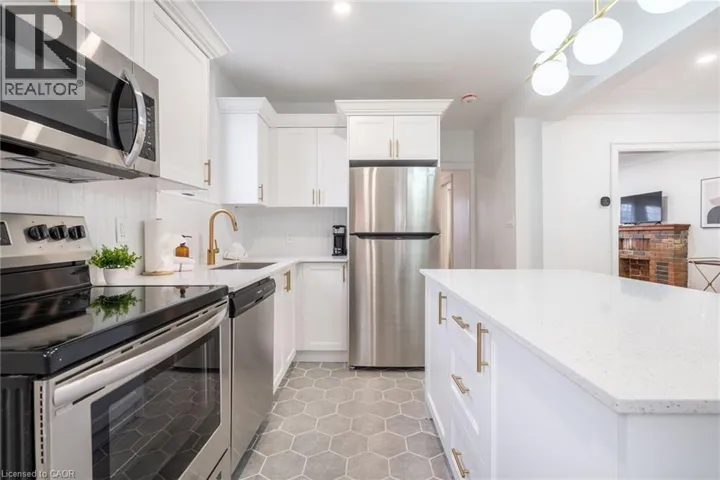 40 DELAWARE Avenue Unit# UPPER, Hamilton, Ontario L8M1T4