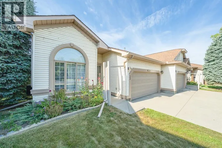 22 Douglas Woods Park SE, Calgary, Alberta T2Z2K6