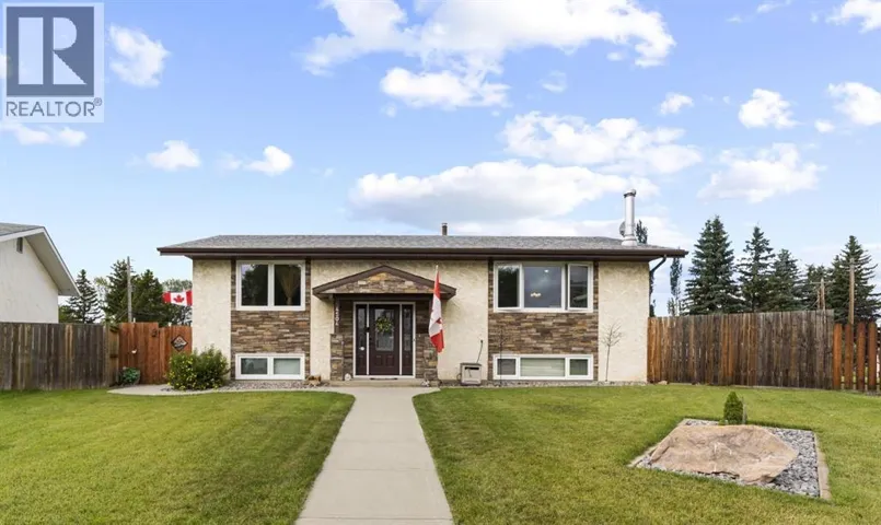 4504 66 Street Close, Camrose, Alberta T4V2T2