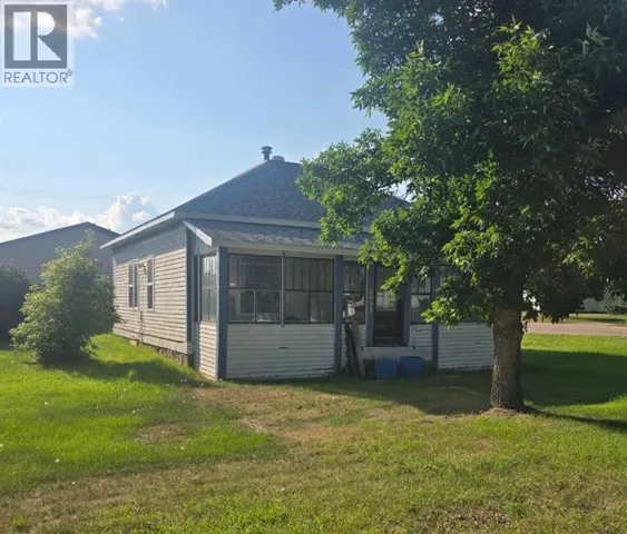 5033 49A Street, Sedgewick, Alberta T0B4C0