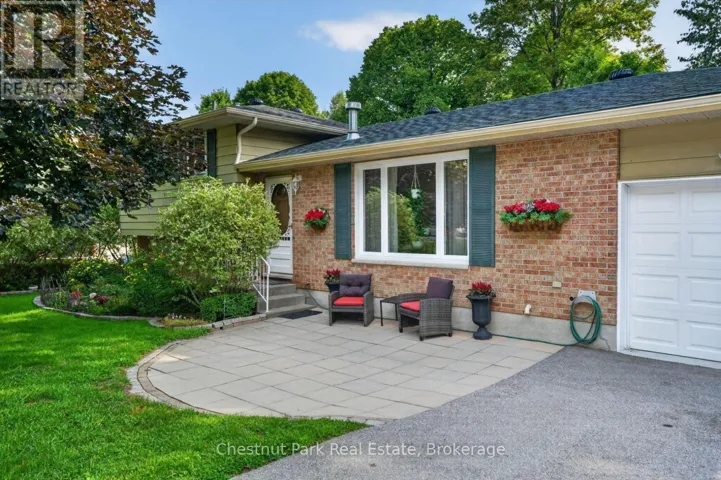 80 HUBBEL CRESCENT, Huntsville, Ontario P1H1S6