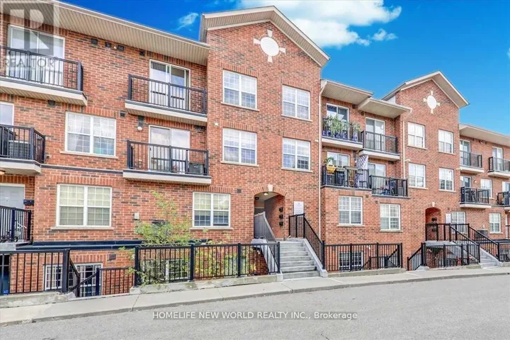 204 - 35 STRANGFORD LANE, Toronto (Clairlea-Birchmount), Ontario M1L0E5