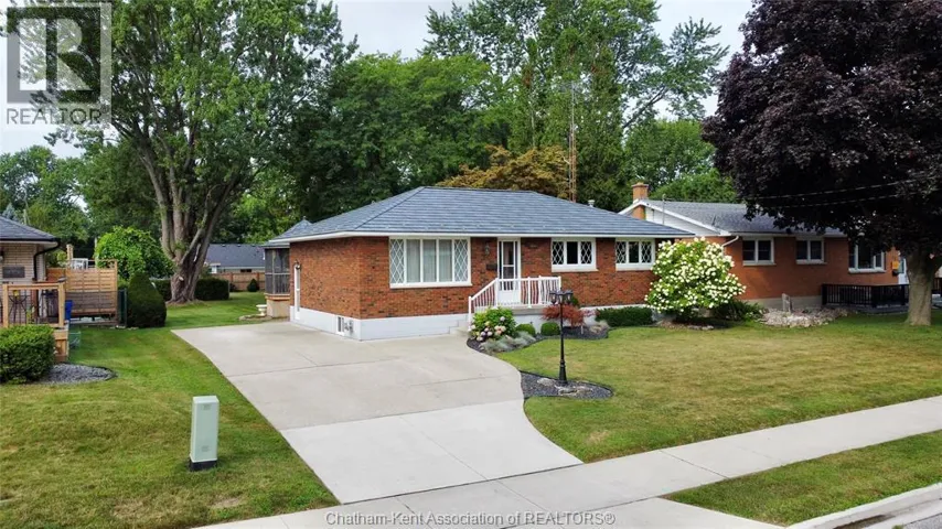 90 Coverdale STREET, Chatham, Ontario N7L2T9