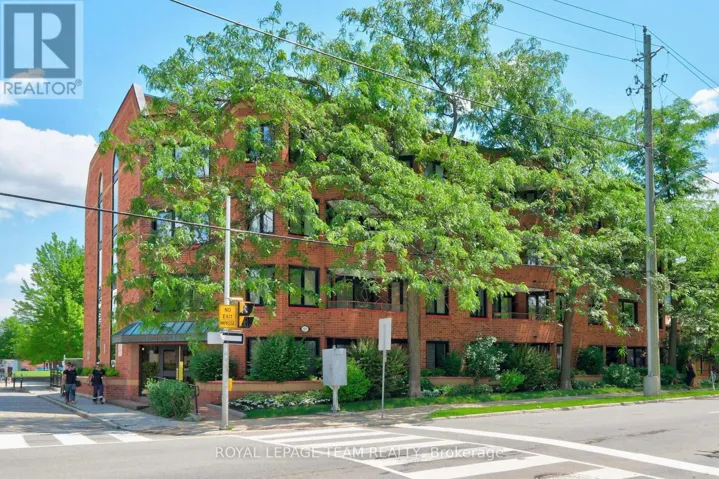 302 - 317 METCALFE STREET W, Ottawa, Ontario K2P1S3