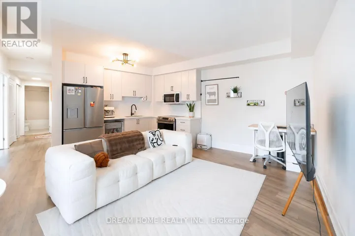 216 - 151 UPPER DUKE CRESCENT, Markham (Unionville), Ontario L6G0E1