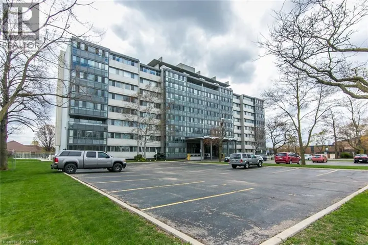 24 MIDLAND Drive Unit# 402, Kitchener, Ontario N2A2A8