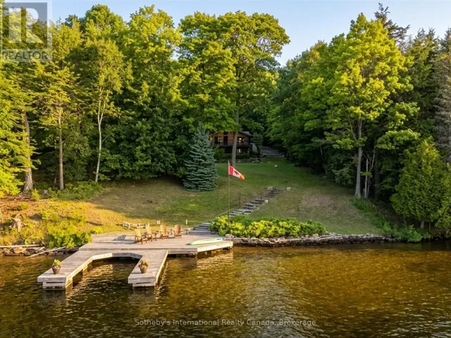 1054 HILLTOP CRESCENT, Lake of Bays (Franklin), Ontario P0A1H0